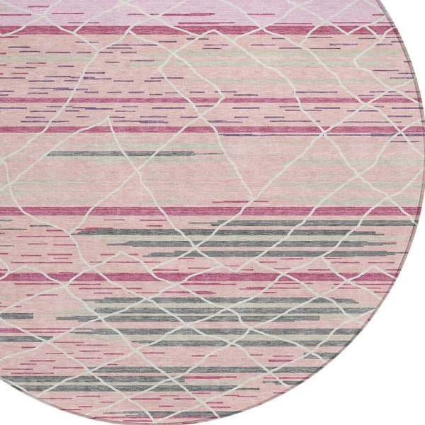 Homeroots 3' Artichoke Green And Ivory Striped Washable Area Rug - Stylish, Durable For Indoor Or Outdoor Use 8' Round Polyester 599372