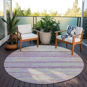 Homeroots 3' Artichoke Green And Ivory Striped Washable Area Rug - Stylish, Durable For Indoor Or Outdoor Use 8' Round Polyester 599378