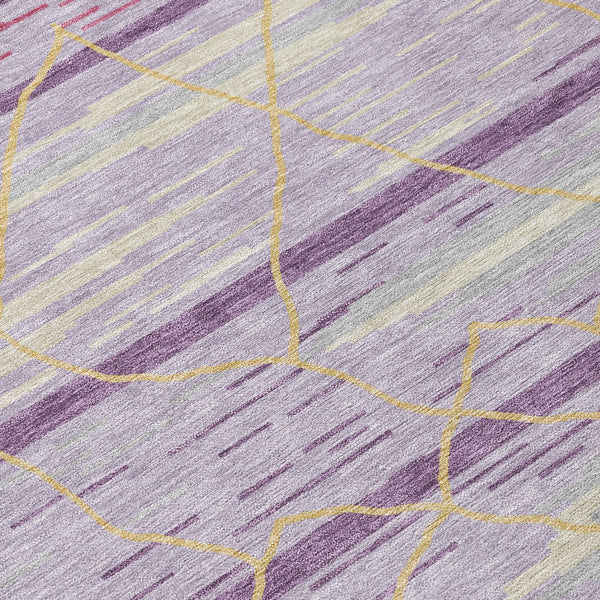 Homeroots 3' Artichoke Green And Ivory Striped Washable Area Rug - Stylish, Durable For Indoor Or Outdoor Use 8' Round Polyester 599378