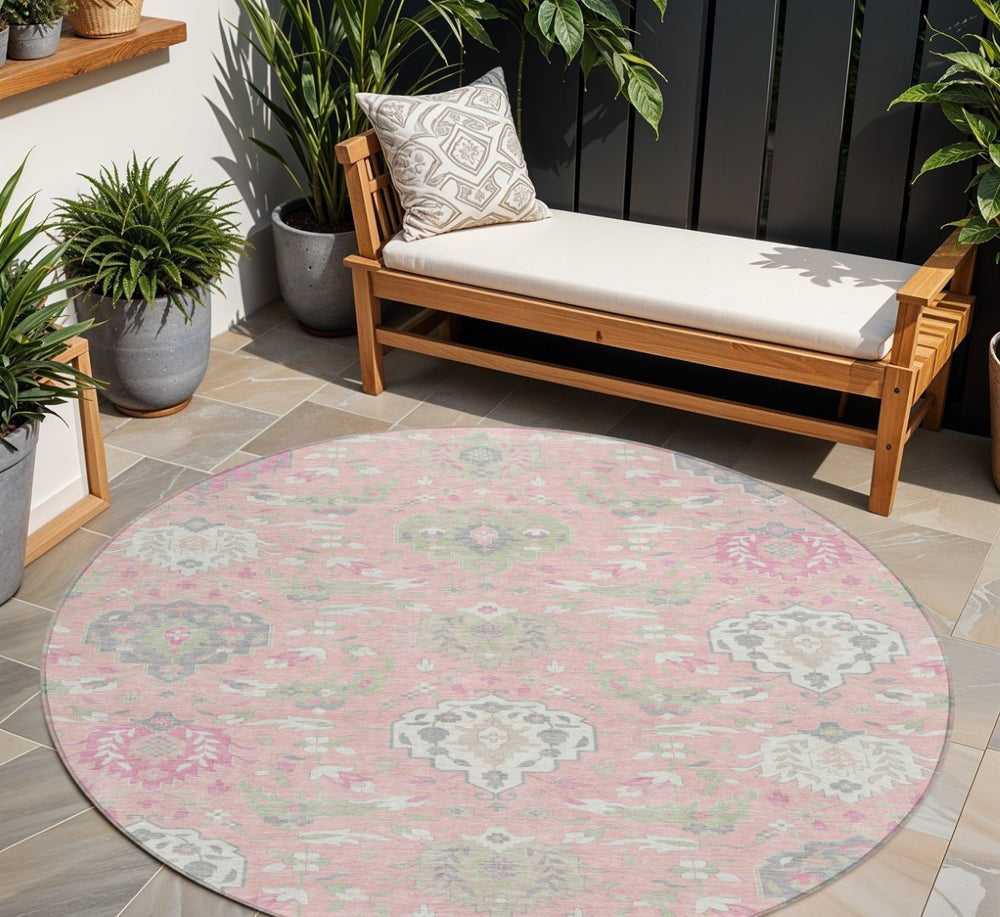 HomeRoots 5' Elegant Damask Area Rug in Pink, Ivory & Gray - Washable, Durable Design for Indoor & Outdoor Use 8' Round 599444
