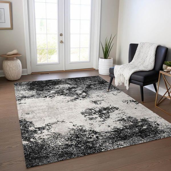 Homeroots 3' Black Gray And Ivory Abstract Washable Area Rug For Indoor And Outdoor Use - Durable Design 3' X 5' Polyester 599460