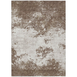 HomeRoots 5' Versatile Brown and Beige Abstract Indoor-Outdoor Area Rug for Easy Care and Modern Style 5' X 8' 599467