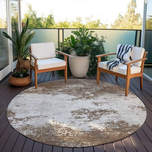 Homeroots 3' Black Gray And Ivory Abstract Washable Area Rug For Indoor And Outdoor Use - Durable Design 8' Round Polyester 599468