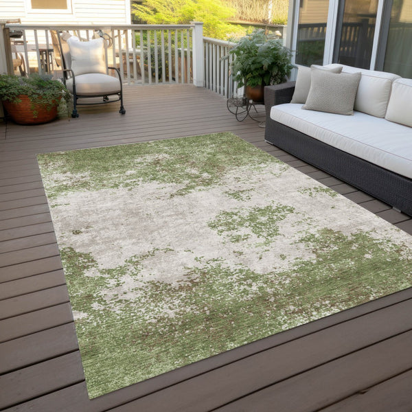 Homeroots 3' Black Gray And Ivory Abstract Washable Area Rug For Indoor And Outdoor Use - Durable Design 3' X 5' Polyester 599484
