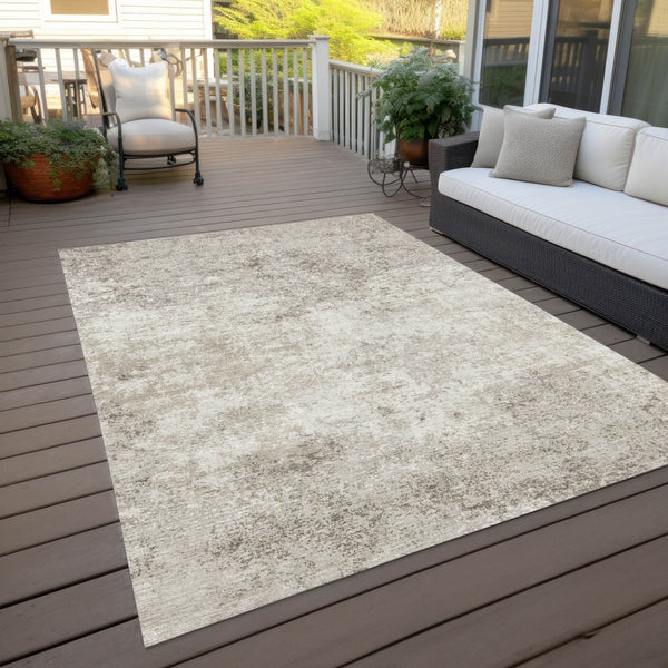 Homeroots 3' Black Gray And Ivory Abstract Washable Area Rug For Indoor And Outdoor Use - Durable Design 9' X 12' Polyester 599506