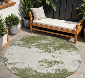 Homeroots 3' Black Gray And Ivory Abstract Washable Area Rug For Indoor And Outdoor Use - Durable Design 8' Round Polyester 599516