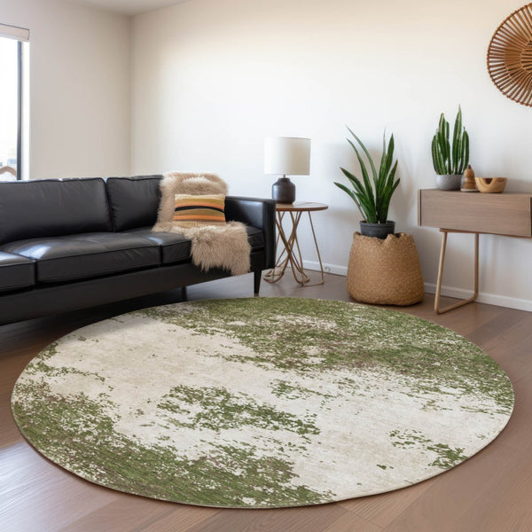 Homeroots 3' Black Gray And Ivory Abstract Washable Area Rug For Indoor And Outdoor Use - Durable Design 8' Round Polyester 599516