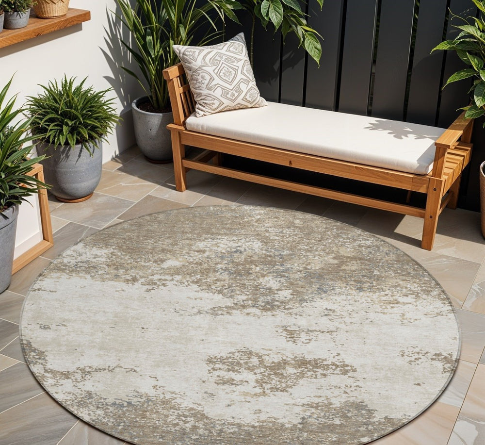 HomeRoots 5' Taupe and Beige Abstract Area Rug - Stylish, Washable, Durable Design for Indoor and Outdoor Use 8' Round 599528