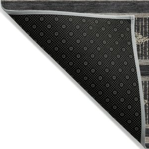 Homeroots 3' Black And Beige Geometric Indoor Outdoor Area Rug - Stylish, Durable, Washable For Any Space 5' X 8' Polyester 599605