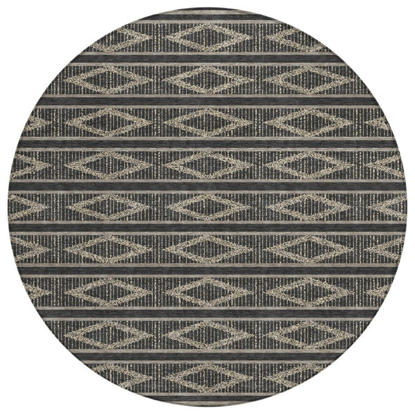 HomeRoots 5' Stylish Black and Beige Geometric Area Rug for Indoor and Outdoor Use - Durable, Washable Design 8' Round 599606