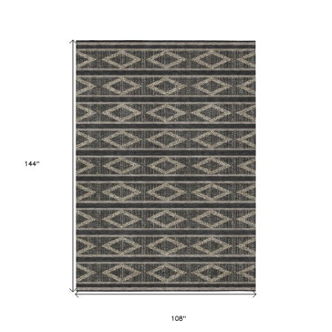 Homeroots 3' Black And Beige Geometric Indoor Outdoor Area Rug - Stylish, Durable, Washable For Any Space 9' X 12' Polyester 599608