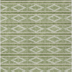Homeroots 3' Black And Beige Geometric Indoor Outdoor Area Rug - Stylish, Durable, Washable For Any Space 3' X 5' Polyester 599616