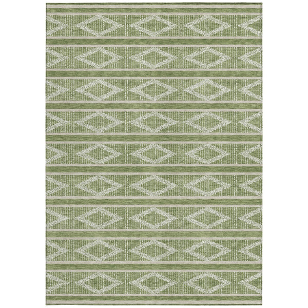 Homeroots 3' Black And Beige Geometric Indoor Outdoor Area Rug - Stylish, Durable, Washable For Any Space 5' X 8' Polyester 599617