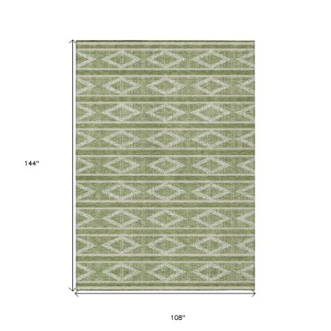 Homeroots 3' Black And Beige Geometric Indoor Outdoor Area Rug - Stylish, Durable, Washable For Any Space 9' X 12' Polyester 599620