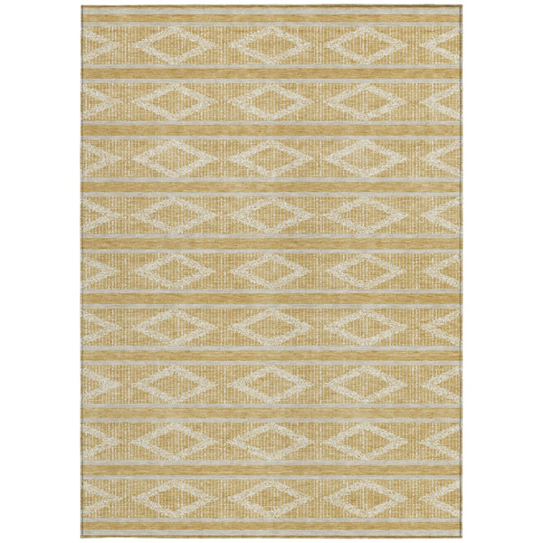 Homeroots 3' Black And Beige Geometric Indoor Outdoor Area Rug - Stylish, Durable, Washable For Any Space 9' X 12' Polyester 599626