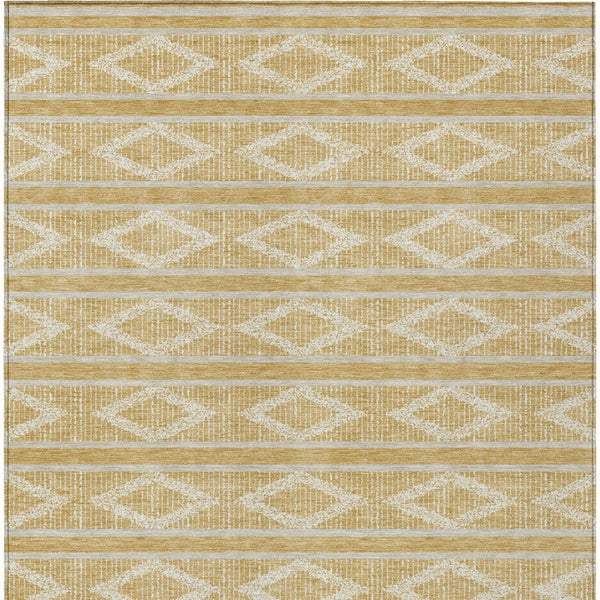Homeroots 3' Black And Beige Geometric Indoor Outdoor Area Rug - Stylish, Durable, Washable For Any Space 10' X 14' Polyester 599627