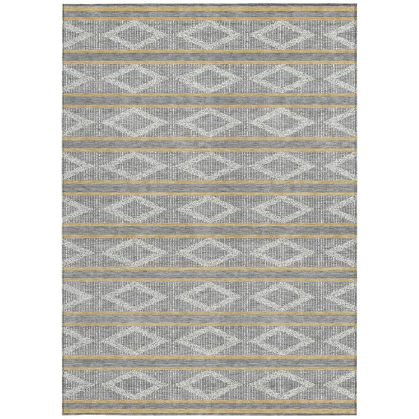Homeroots 3' Black And Beige Geometric Indoor Outdoor Area Rug - Stylish, Durable, Washable For Any Space 8' X 10' Polyester 599631