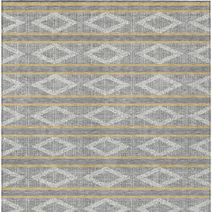 Homeroots 3' Black And Beige Geometric Indoor Outdoor Area Rug - Stylish, Durable, Washable For Any Space 9' X 12' Polyester 599632