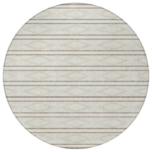 Homeroots 3' Black And Beige Geometric Indoor Outdoor Area Rug - Stylish, Durable, Washable For Any Space 8' Round Polyester 599636