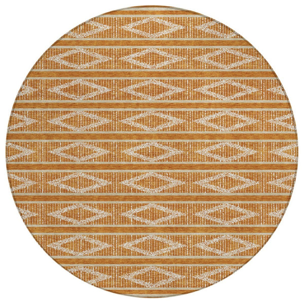 HomeRoots 5' Copper and Ivory Geometric Area Rug – Stylish Washable Design for Indoor and Outdoor Spaces 8' Round 599654