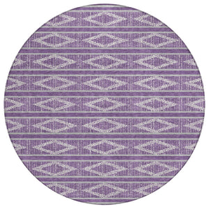 HomeRoots 5' Modern Geometric Area Rug in Purple, Gray, and Ivory - Washable & Versatile for Indoor/Outdoor Use 8' Round 599660