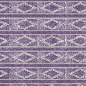 Homeroots 3' Black And Beige Geometric Indoor Outdoor Area Rug - Stylish, Durable, Washable For Any Space 9' X 12' Polyester 599662