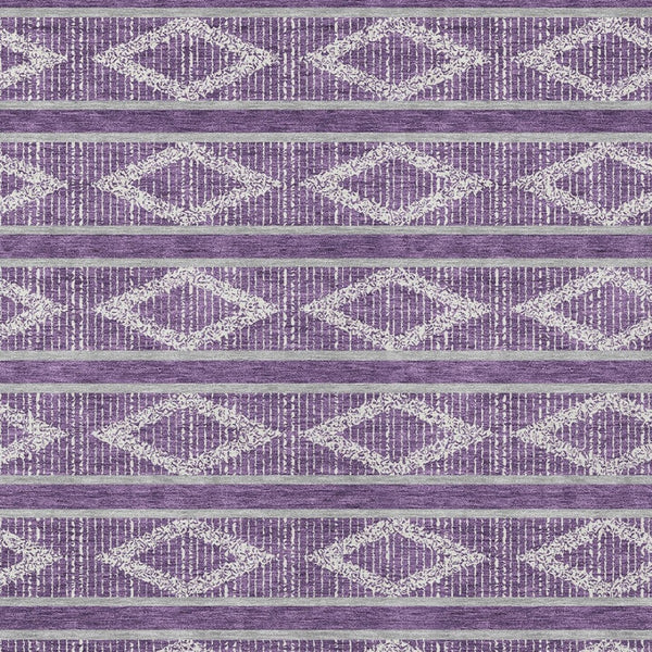 Homeroots 3' Black And Beige Geometric Indoor Outdoor Area Rug - Stylish, Durable, Washable For Any Space 9' X 12' Polyester 599662