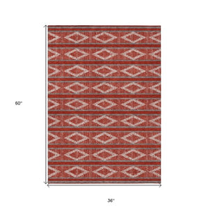 Homeroots 3' Black And Beige Geometric Indoor Outdoor Area Rug - Stylish, Durable, Washable For Any Space 3' X 5' Polyester 599664