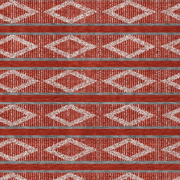 Homeroots 3' Black And Beige Geometric Indoor Outdoor Area Rug - Stylish, Durable, Washable For Any Space 3' X 5' Polyester 599664