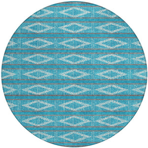 Homeroots 3' Black And Beige Geometric Indoor Outdoor Area Rug - Stylish, Durable, Washable For Any Space 8' Round Polyester 599672