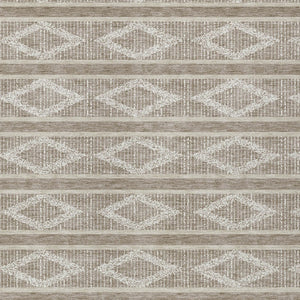 Homeroots 3' Black And Beige Geometric Indoor Outdoor Area Rug - Stylish, Durable, Washable For Any Space 9' X 12' Polyester 599680