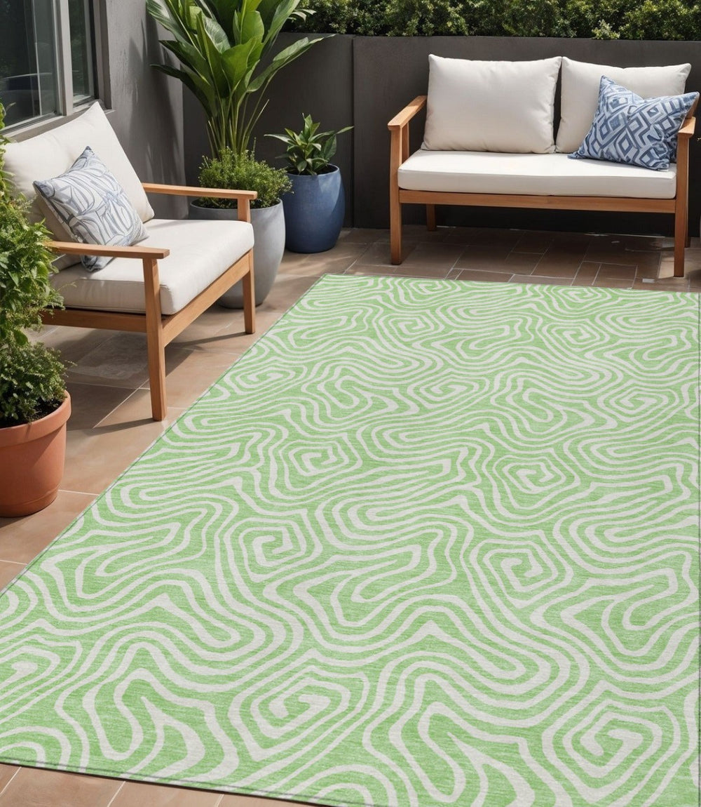 HomeRoots 5' Modern Mint Green and Ivory Abstract Area Rug - Washable, Stain-Resistant for Indoor & Outdoor Use 5' X 8' 599737