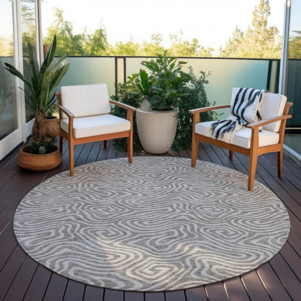 Homeroots 3' Artichoke Green And Ivory Abstract Washable Area Rug For Indoor And Outdoor Spaces, Durable Design 8' Round Polyester 599768