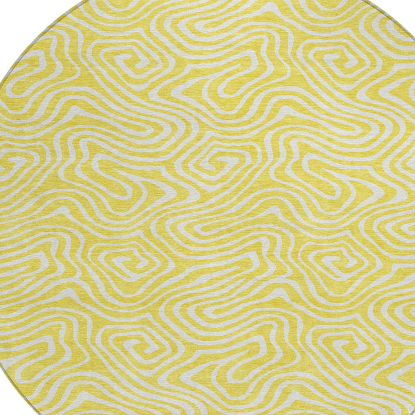 Homeroots 3' Artichoke Green And Ivory Abstract Washable Area Rug For Indoor And Outdoor Spaces, Durable Design 8' Round Polyester 599774