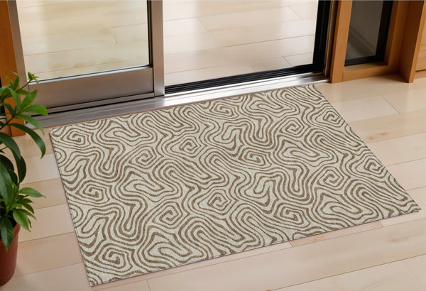 Homeroots 3' Beige And Brown Abstract Washable Area Rug For Indoor And Outdoor Spaces - Durable & Stylish 3' X 5' Polyester 599778