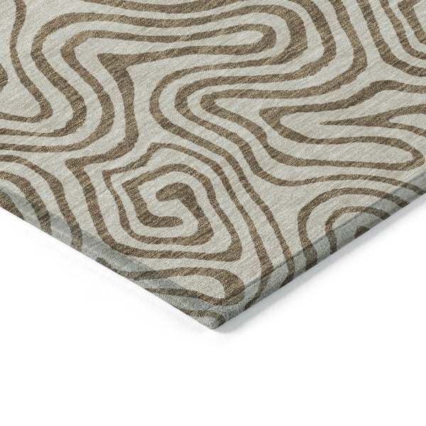 Homeroots 3' Beige And Brown Abstract Washable Area Rug For Indoor And Outdoor Spaces - Durable & Stylish 5' X 8' Polyester 599779