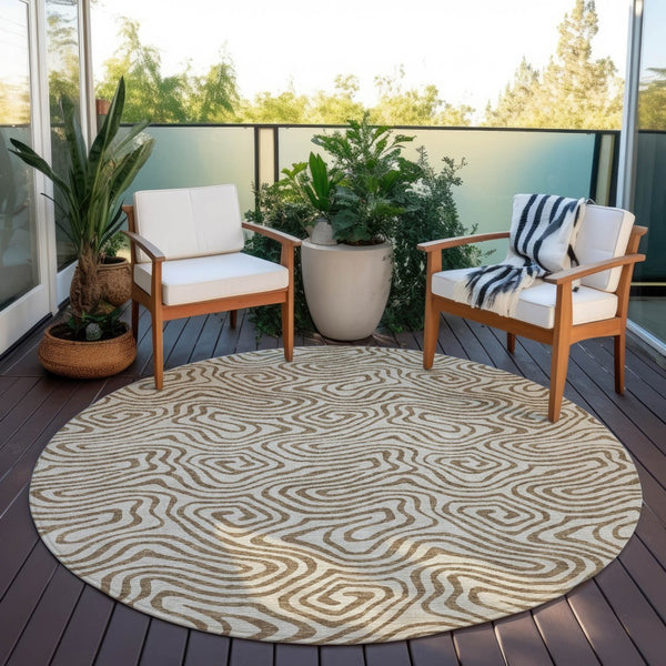Homeroots 3' Beige And Brown Abstract Washable Area Rug For Indoor And Outdoor Spaces - Durable & Stylish 8' Round Polyester 599780