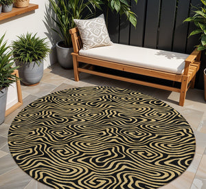 Homeroots 3' Beige And Brown Abstract Washable Area Rug For Indoor And Outdoor Spaces - Durable & Stylish 8' Round Polyester 599786