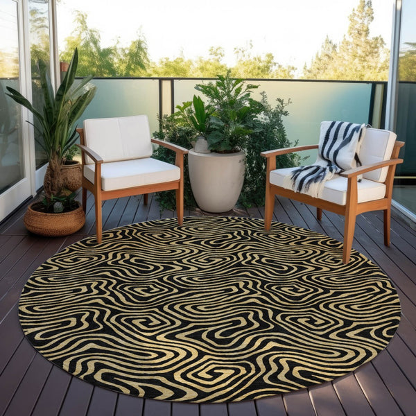 Homeroots 3' Beige And Brown Abstract Washable Area Rug For Indoor And Outdoor Spaces - Durable & Stylish 8' Round Polyester 599786