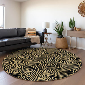 Homeroots 3' Beige And Brown Abstract Washable Area Rug For Indoor And Outdoor Spaces - Durable & Stylish 8' Round Polyester 599786