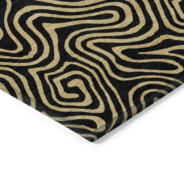 Homeroots 3' Beige And Brown Abstract Washable Area Rug For Indoor And Outdoor Spaces - Durable & Stylish 8' X 10' Polyester 599787