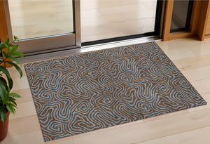 Homeroots 3' Beige And Brown Abstract Washable Area Rug For Indoor And Outdoor Spaces - Durable & Stylish 3' X 5' Polyester 599790