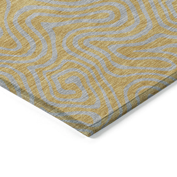 Homeroots 3' Beige And Brown Abstract Washable Area Rug For Indoor And Outdoor Spaces - Durable & Stylish 5' X 8' Polyester 599803