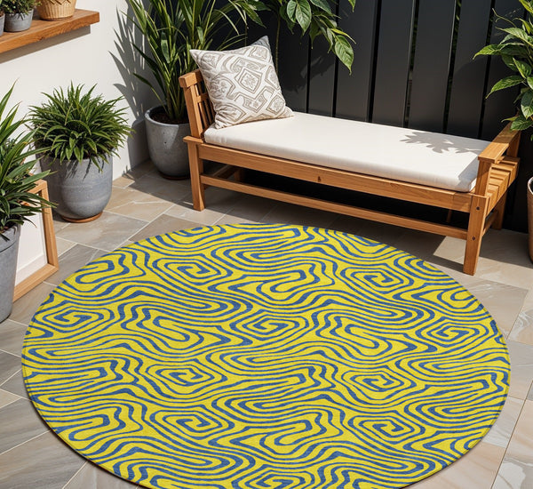 Homeroots 3' Beige And Brown Abstract Washable Area Rug For Indoor And Outdoor Spaces - Durable & Stylish 8' Round Polyester 599846