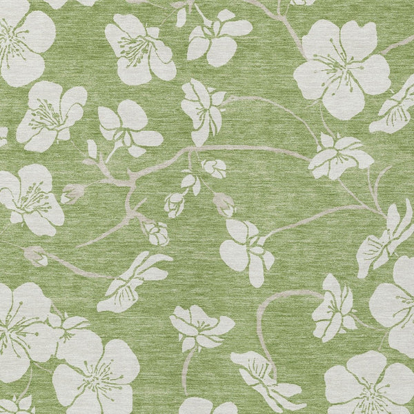 Homeroots 3' Stylish Floral Artichoke Green And Ivory Washable Area Rug For Indoor And Outdoor Spaces 5' X 8' Polyester 599851