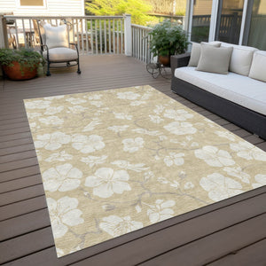 Homeroots 3' Stylish Floral Artichoke Green And Ivory Washable Area Rug For Indoor And Outdoor Spaces 8' X 10' Polyester 599859