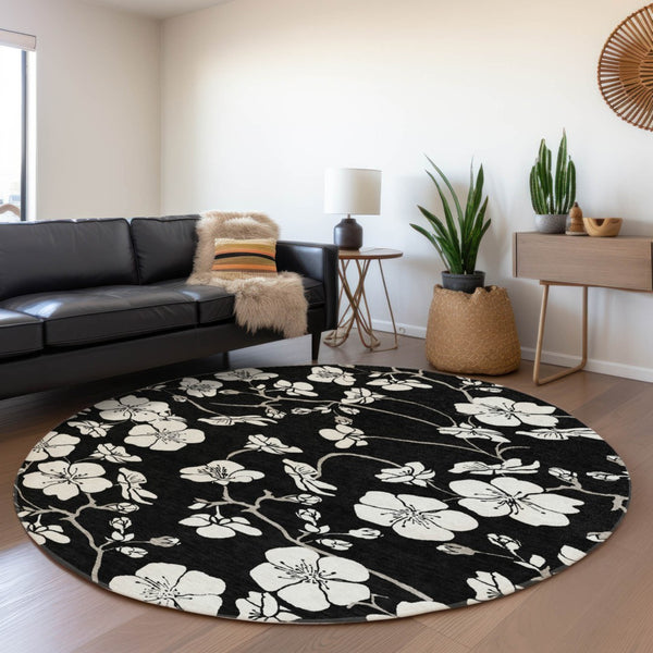 Homeroots 3' Stylish Floral Artichoke Green And Ivory Washable Area Rug For Indoor And Outdoor Spaces 8' Round Polyester 599864