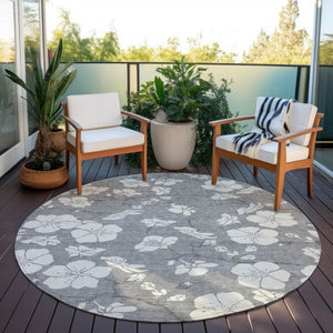 Homeroots 3' Stylish Floral Artichoke Green And Ivory Washable Area Rug For Indoor And Outdoor Spaces 8' Round Polyester 599888