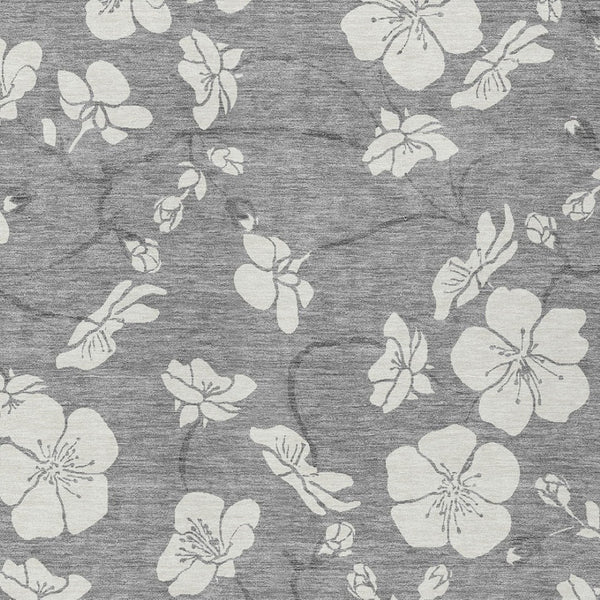 Homeroots 3' Stylish Floral Artichoke Green And Ivory Washable Area Rug For Indoor And Outdoor Spaces 8' X 10' Polyester 599889