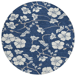 HomeRoots 5' Navy Blue and Ivory Floral Area Rug – Stylish, Washable Design for Indoor and Outdoor Spaces 8' Round 599900